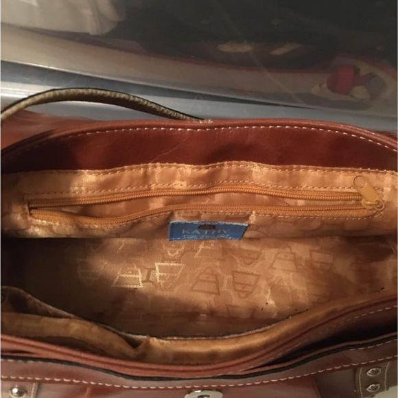 Kathy Van Zeeland purse - Picture 4 of 4